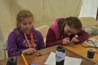 Electronics & Crafts photo
